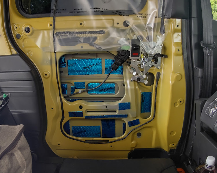 N-VANの防音断熱・ピカチュウ・梅雨の晴れ間・DIYに関するカスタム事例の投稿画像2枚目