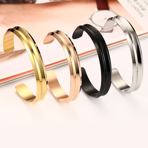 Title 4, 10MM Stainless Steel Fluted Bracelet for timele...
