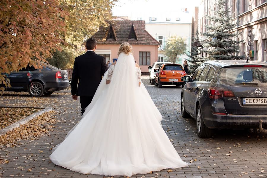 Fotógrafo de casamento Krіstіna Batovska-Benik (chrisb). Foto de 14 de março 2019