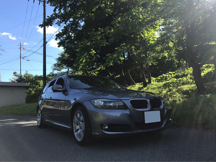 3シリーズ ツーリングの納車から現在までの愛車・DIY・洗車に関するカスタム事例の投稿画像1枚目