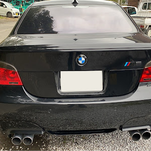 M5 E60