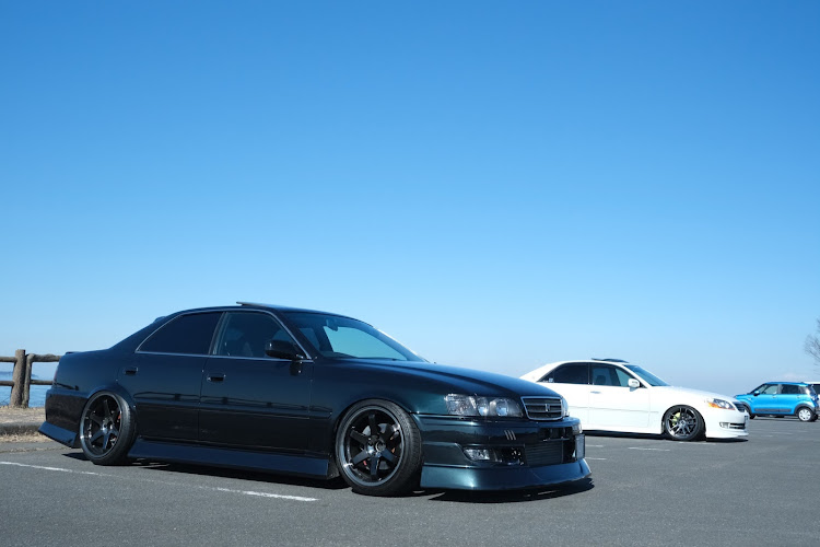 マークIIのサンルーフがどうしたって？・変態クラブ・車検仕様・茨城道楽・コラボレーションが良いね。(^-^)に関するカスタム事例の投稿画像4枚目