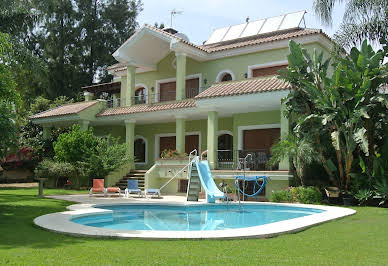 Villa with terrace 19