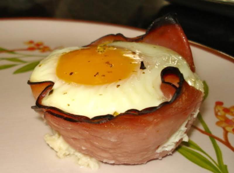 Ham, Egg & Cheese Cups Recipe