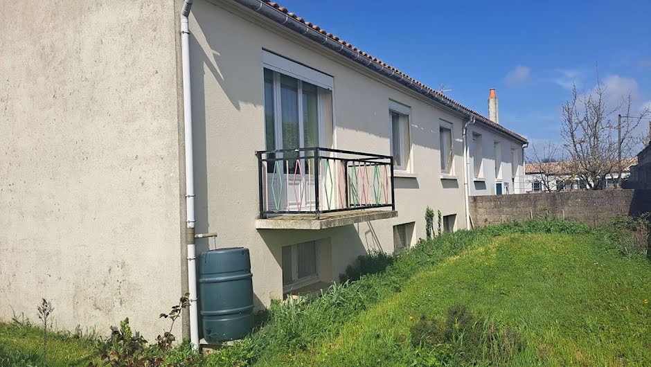 Vente maison 4 pièces 90 m² à Andilly (17230), 228 900 €