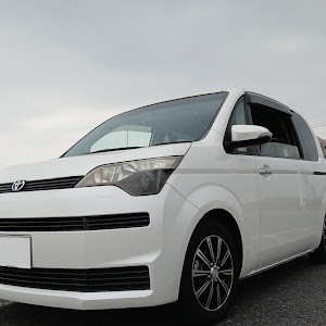 スペイド NCP141