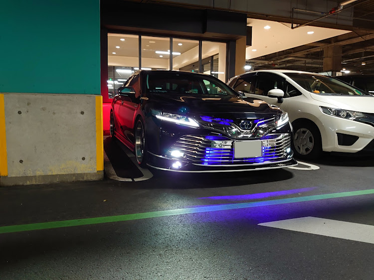 カムリの車検中です！・ゴースト2ネオ・梅雨・メッキ仕様　追加に関するカスタム事例の投稿画像1枚目