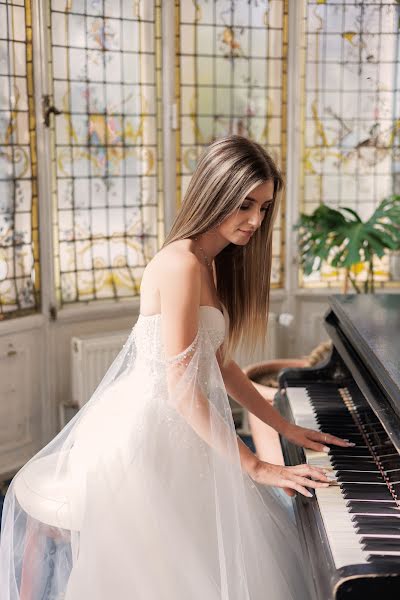 Fotógrafo de casamento Madalina Laura (madalinalaura). Foto de 6 de dezembro 2023