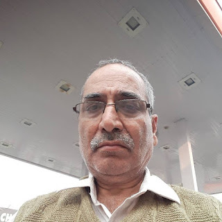 Sanjay Bhalla at Indian Oil-City Auto, Rohini,  photos