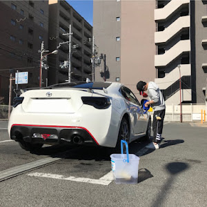 86