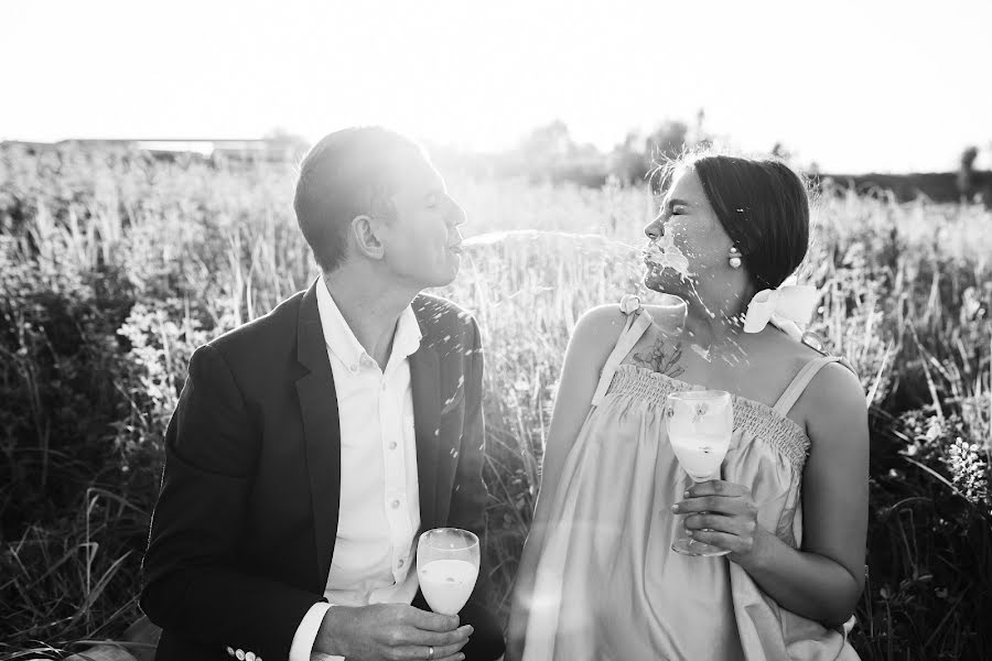 ช่างภาพงานแต่งงาน Irina Volkova (volkovairena) ภาพเมื่อ 13 สิงหาคม 2020