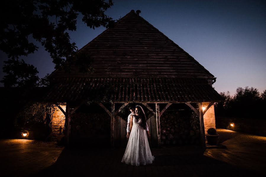 Wedding photographer Dominic Lemoine (dominiclemoine). Photo of 17 September 2019