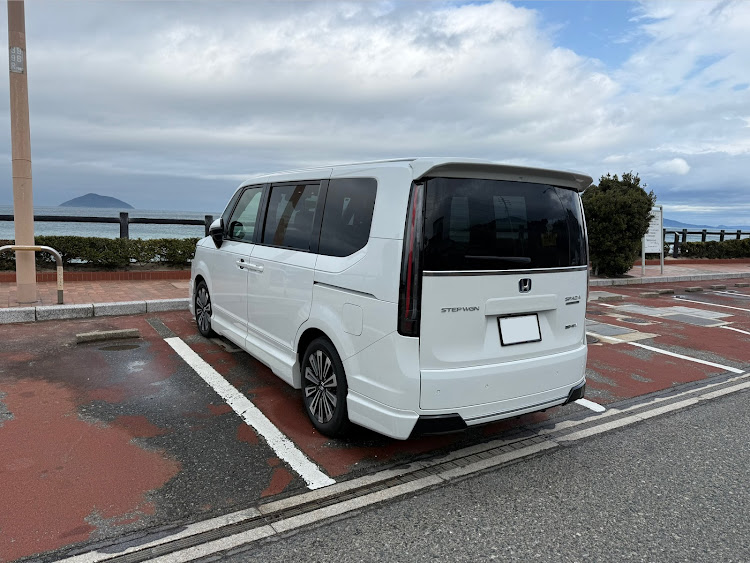 ステップワゴンの福岡・ホンダ・ステップワゴン・RP8・無限MUGENに関するカスタム事例の投稿画像3枚目