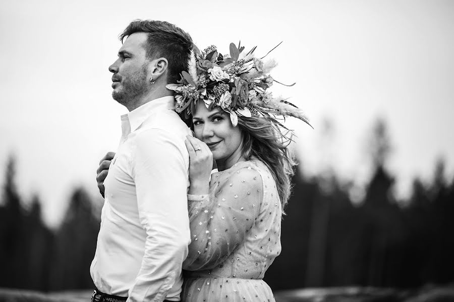 Wedding photographer Elin Mikmar (mikmar). Photo of 30 March 2019