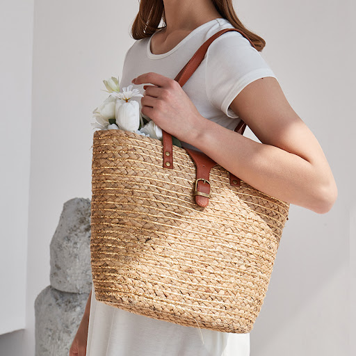 Title 4, Large-capacity woven womens handbag, single-sh...