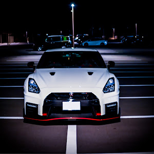 NISSAN GT-R R35