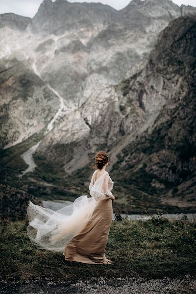 Fotógrafo de casamento Alex Lytvynchuk (lytvynchuksasha). Foto de 28 de janeiro 2019