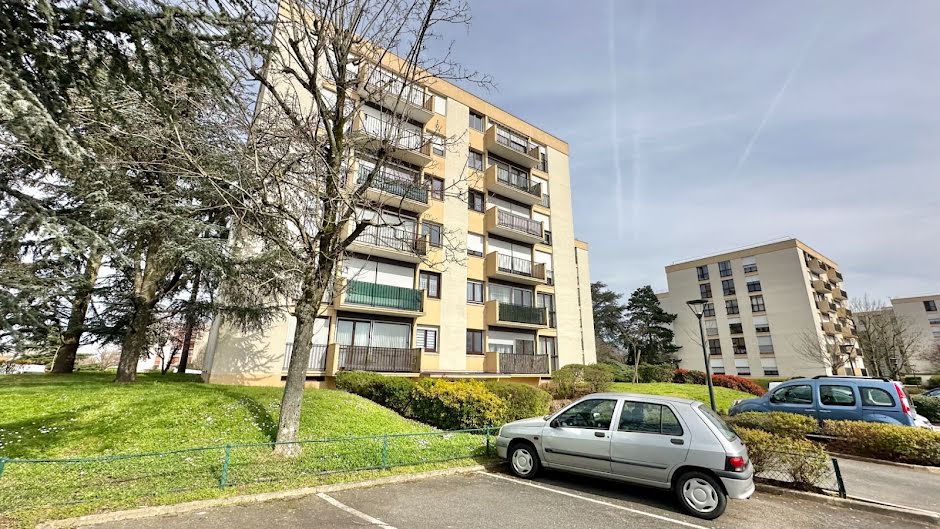 Vente appartement 4 pièces 75 m² à Ris-Orangis (91130), 146 000 €