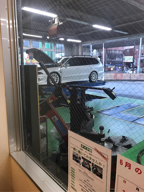 レグナムのオイル交換に関するカスタム事例の投稿画像1枚目