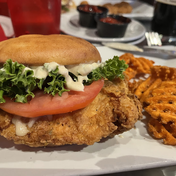 Fried chicken sandwich