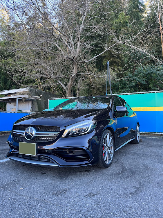 AクラスのA45・w176・洗車・AMGに関するカスタム事例の投稿画像1枚目