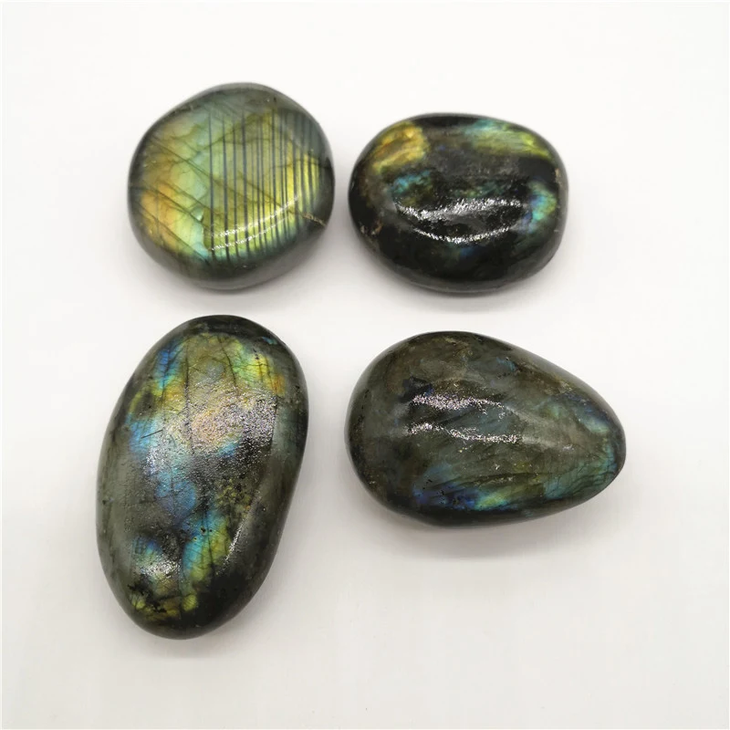 Ornements en pierre brute de lune en cristal naturel, minerai de pierre brute de labradorite pour aquarium. Pierres décoratives uniques.