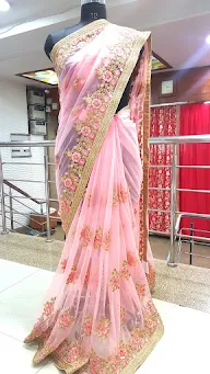 P.P. saree Niketan photo 3