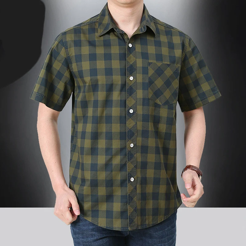 T-shirt à manches courtes pour homme, décontractée et idéale pour les jeunes. Confortable, polyvalente et parfaite pour un usage quotidien.