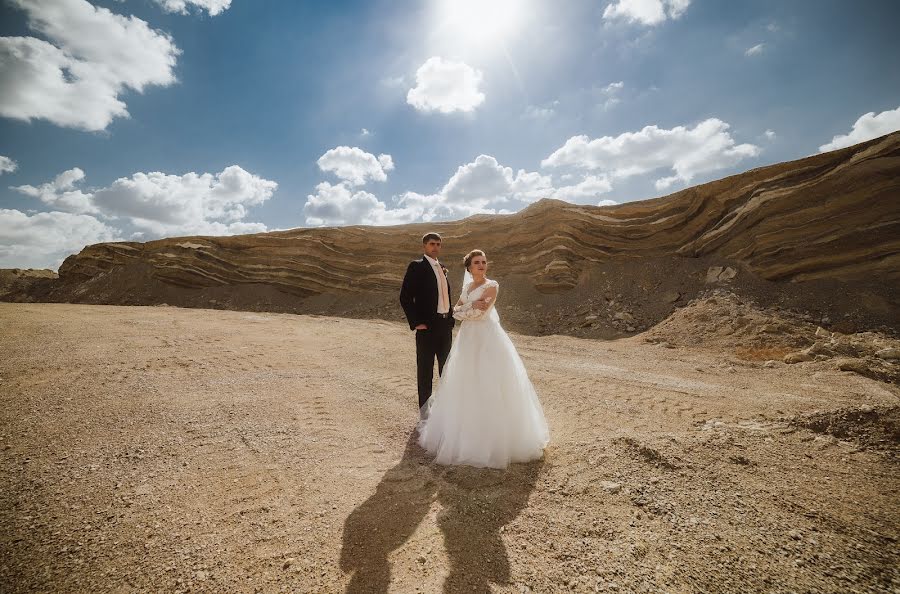 Fotografo di matrimoni Anna Davydova (davydovaanna). Foto del 2 marzo 2019