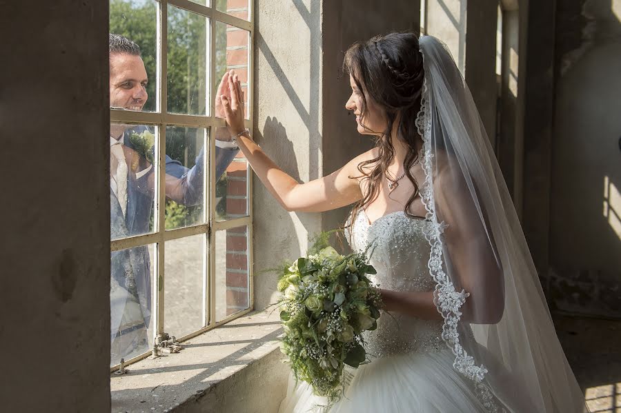 Svadobný fotograf Reina De Vries (reinadevries). Fotografia publikovaná 22. júla 2018