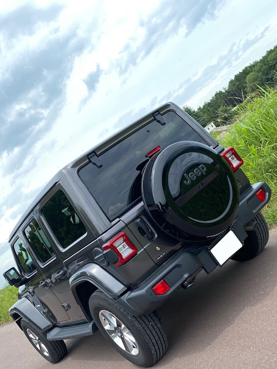 Jeep ラングラーJL ハードタイヤカバー