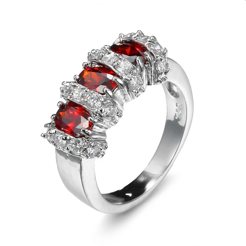 Zirkoon ring, Europese en Amerikaanse populaire creatieve dames sieraden. Stijlvol en trendy, perfect om elke outfit op te fleuren.