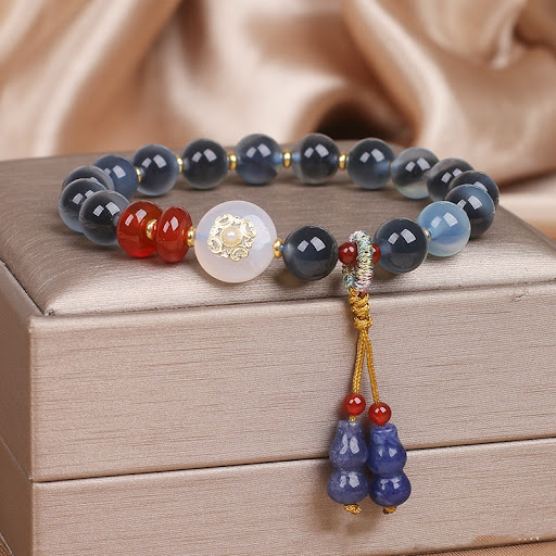 Title 3, Sugar Heart Agate Bracelet Niche Design. High S...