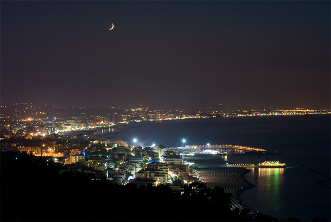 notturna in riviera  di RobertoPieriphotographer