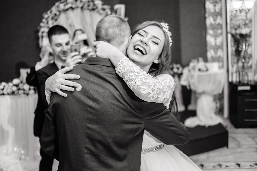 Fotógrafo de casamento Pavel Mardus (pavelmardus). Foto de 14 de fevereiro 2022