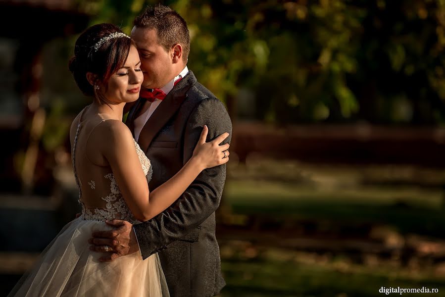 Fotógrafo de casamento Dumitrescu Claudiu (digitalpromedia). Foto de 23 de janeiro 2019