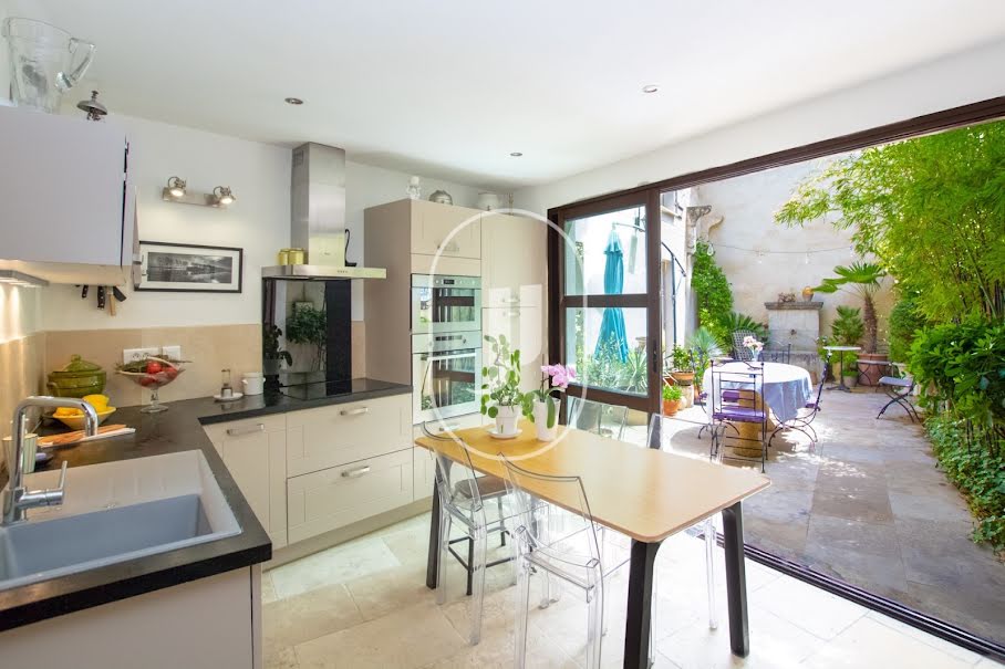 Vente maison 10 pièces 170 m² à Avignon (84000), 450 000 €