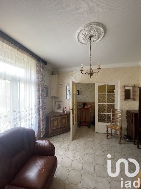 Vente maison 5 pièces 93 m² à Saint-Quentin (02100), 89 000 €