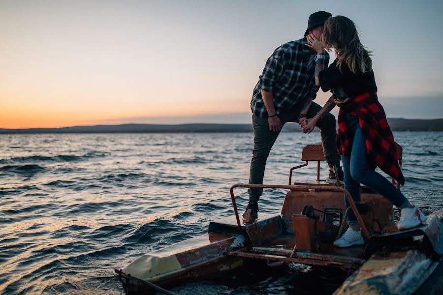 Wedding photographer Stanislav Vikulov (stanislavvikulov). Photo of 5 October 2019