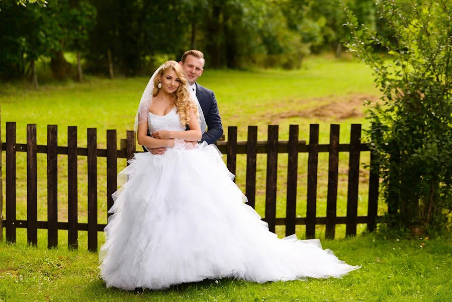 Fotógrafo de bodas Mariusz Wiecha (mariuszwiecha). Foto del 21 de septiembre 2017