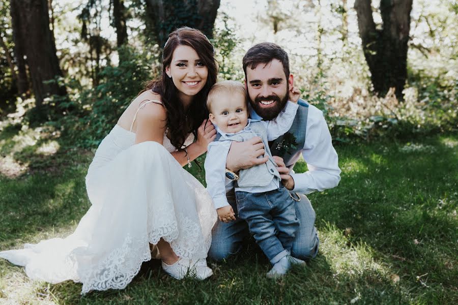 Fotografo di matrimoni Courtney Pike (barephotography). Foto del 5 giugno 2019