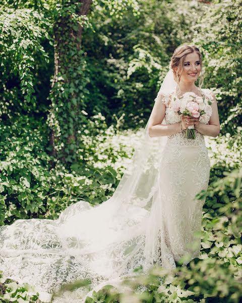 Fotógrafo de casamento Ivan Krivoshey (ivankryvoshei5). Foto de 18 de março 2020