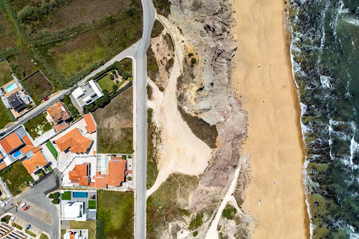 Maison en bord de mer avec jardin 3