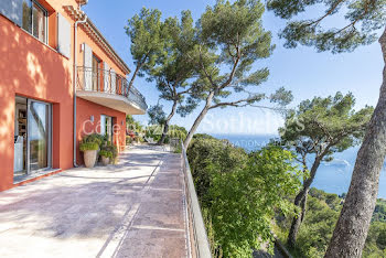 villa à Villefranche-sur-Mer (06)