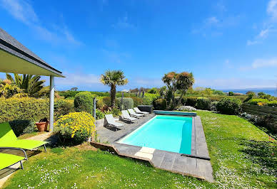 Maison avec piscine en bord de mer 5