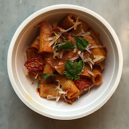 Rigatoni with Red Sauce