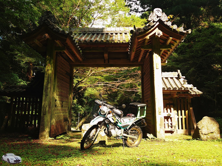 HIRO@ND_NR-A&XT250_FEさんが投稿した多武峰・談山神社・談山神社⛩️東大門・ヤマハ セロー250・セローファイナルエディションに関するカスタム事例の投稿画像2枚目