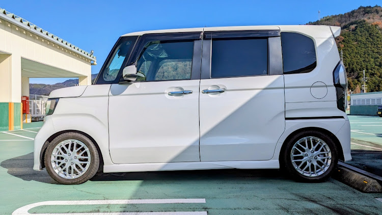 Nボックスカスタムの車高測定・車高計測・車高調整・ライドハイト・DANPER ZZ-Rに関するカスタム事例の投稿画像1枚目
