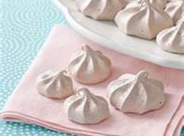 Coffee Meringue Kisses_image