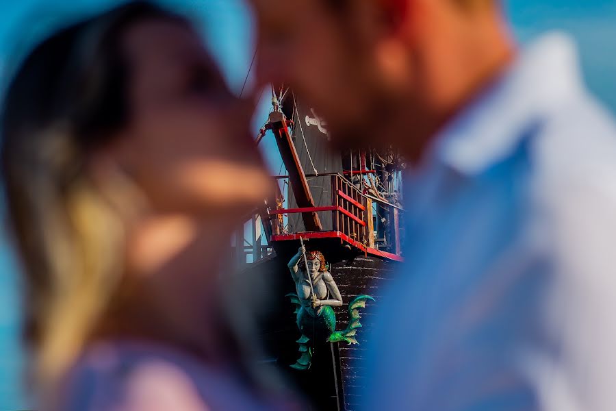 Fotografo di matrimoni Nick E Erica Böhmer (casarcancun). Foto del 4 giugno 2019